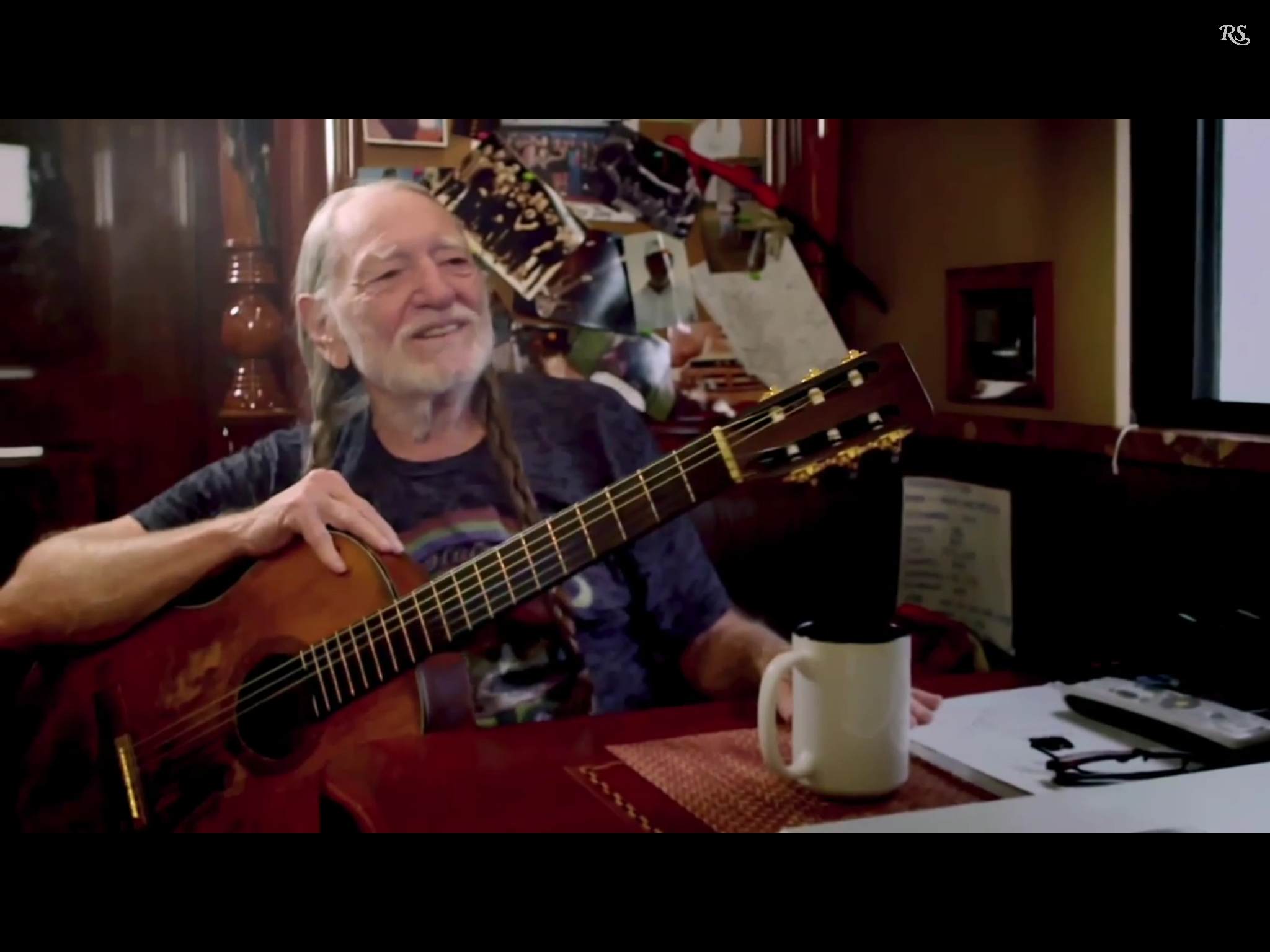 Willie Nelson with his guitar trigger